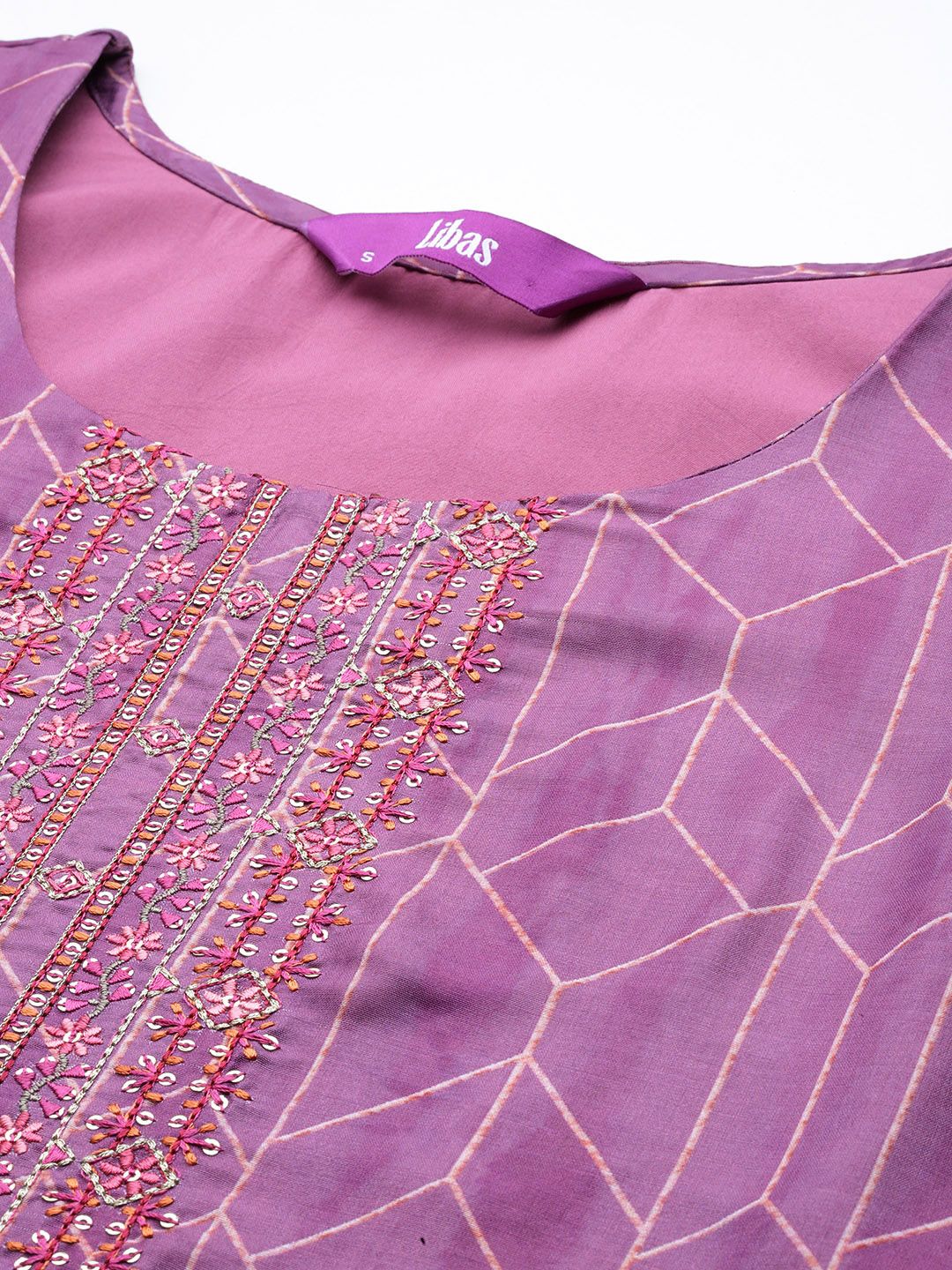 Libas Embroidered Regular Thread Work Kurta With Trousers & Dupatta
