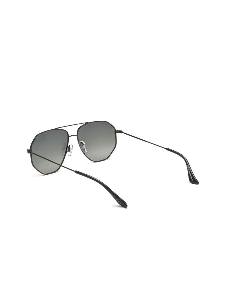 Idee Men Sunglass Oval dengan lensa lensa UV IDS2788c4psg