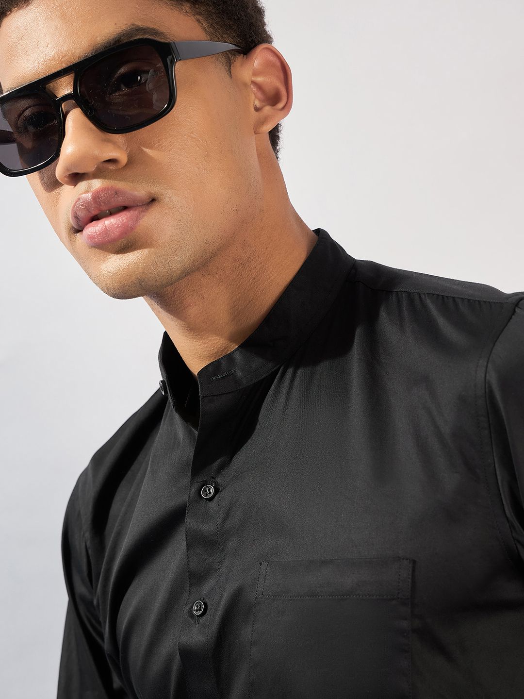 DENNISON Men Smart Mandarin Collar Solid Cotton Casual Shirt