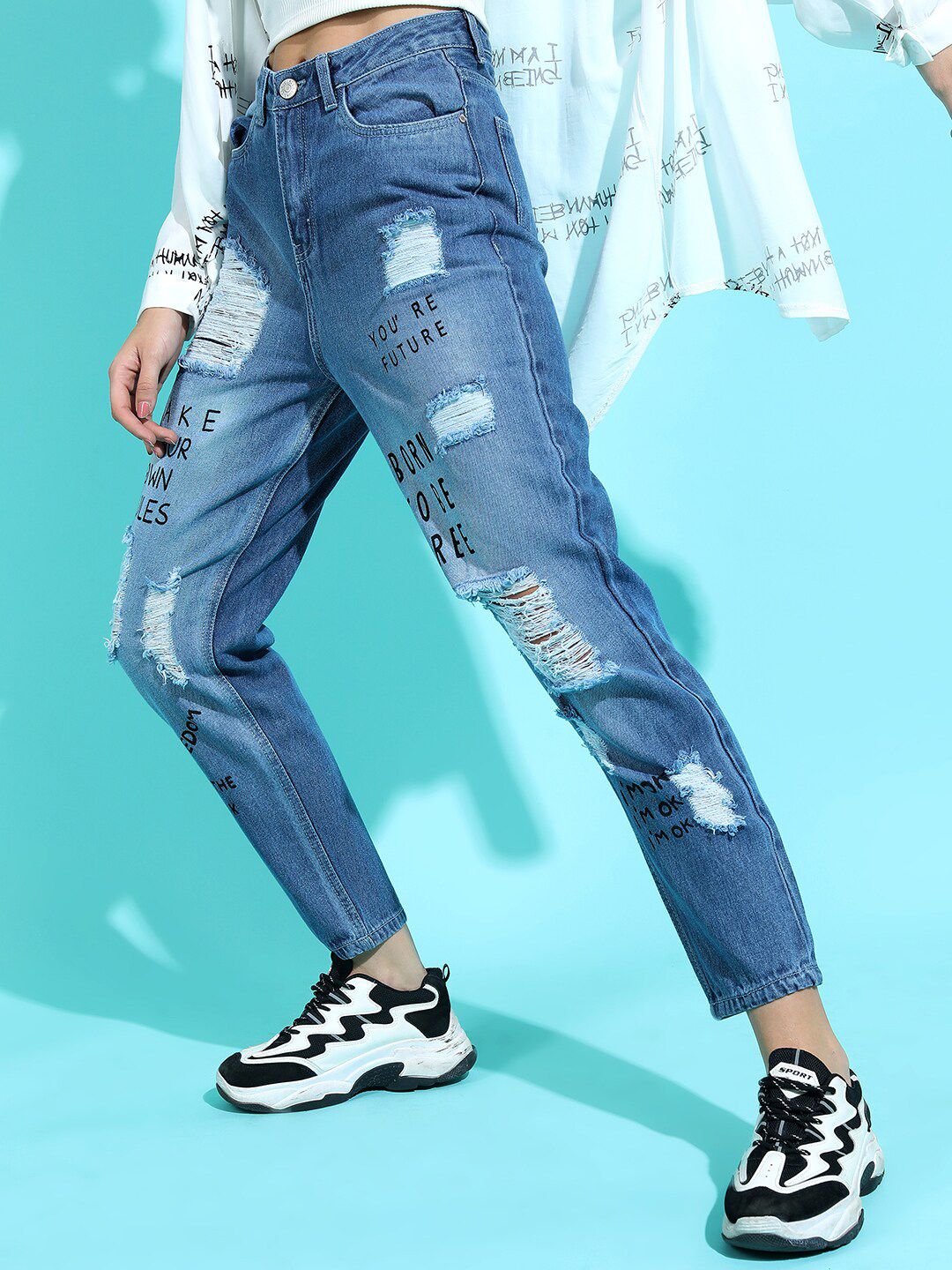 Tokyo Talkies Women Stunning Blue Mom Fit Cropped Jeans