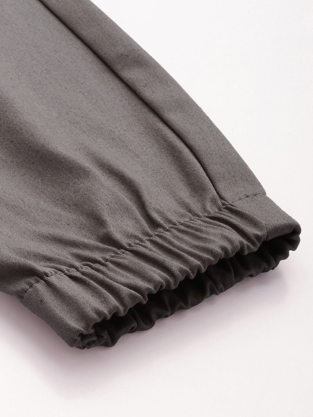 The Indian Garage Co Men Solid Slim Fit Joggers