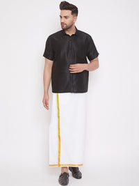 VASTRAMAY Men Black Regular Fit Solid Casual Shirt