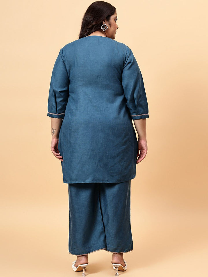 Bani Women Solid Embroidered Tunic with Trousers Co-Ords