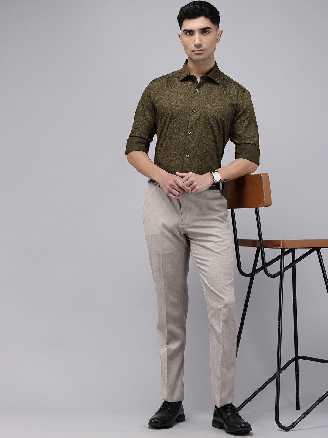 Park Avenue Slim Fit Floral Printed Formal Shirt