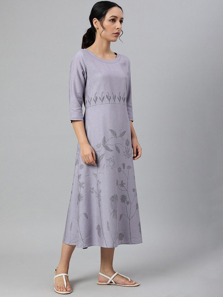 W Women Blue Thread Work Kurta