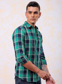 The Indian Garage Co Men Slim Fit Tartan Checked Spread Collar Casual Shirt