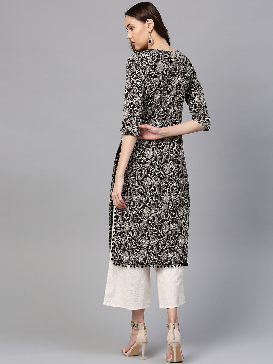 SOJANYA Women Black & Beige Printed Straight Kurta