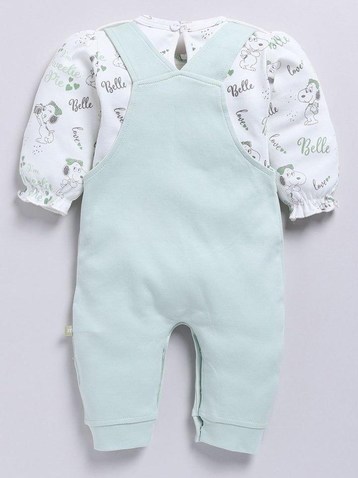 Moms Love Infants Girls Pure Cotton Applique Detail Dungaree With Printed T-Shirt
