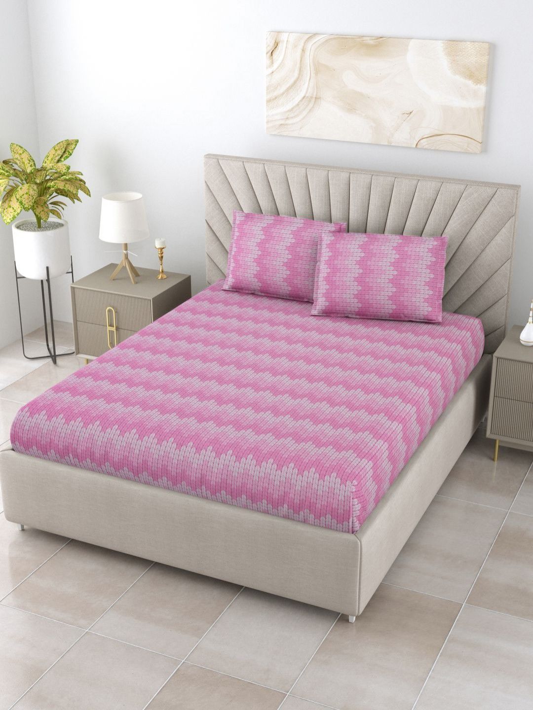 BOMBAY DYEING Florentine Pink Printed Pure Cotton 144 TC Queen Bedsheet Set 2.28 X 2.54 m