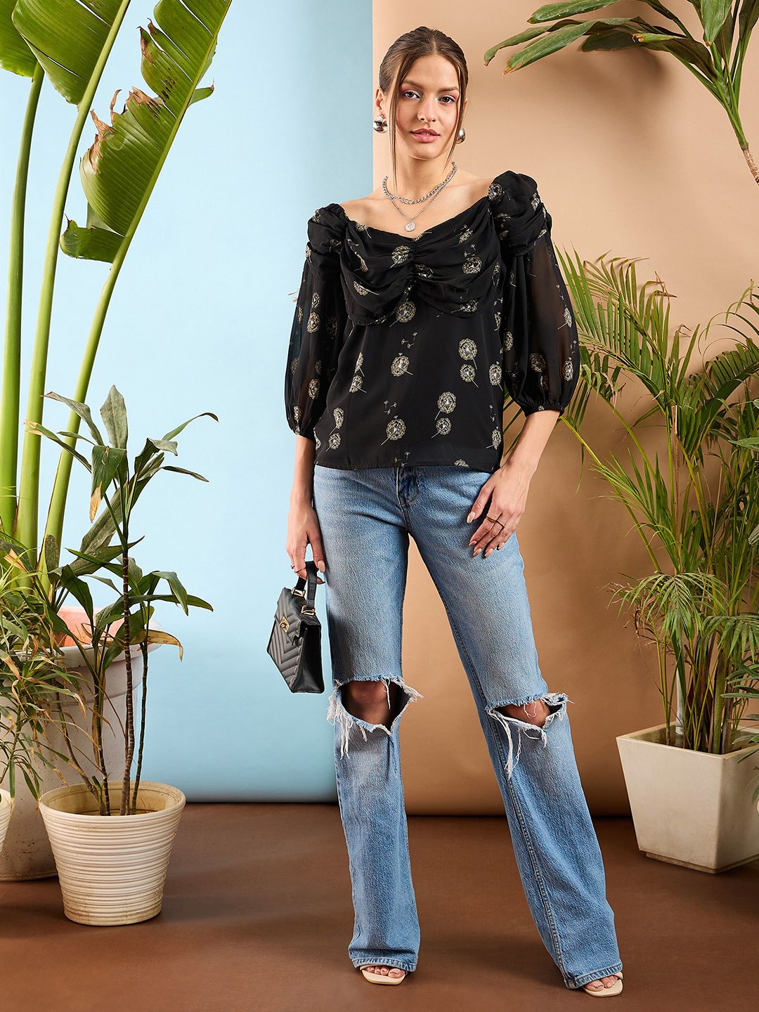 SASSAFRAS Floral Printed Puff Sleeve Tropical Georgette Top