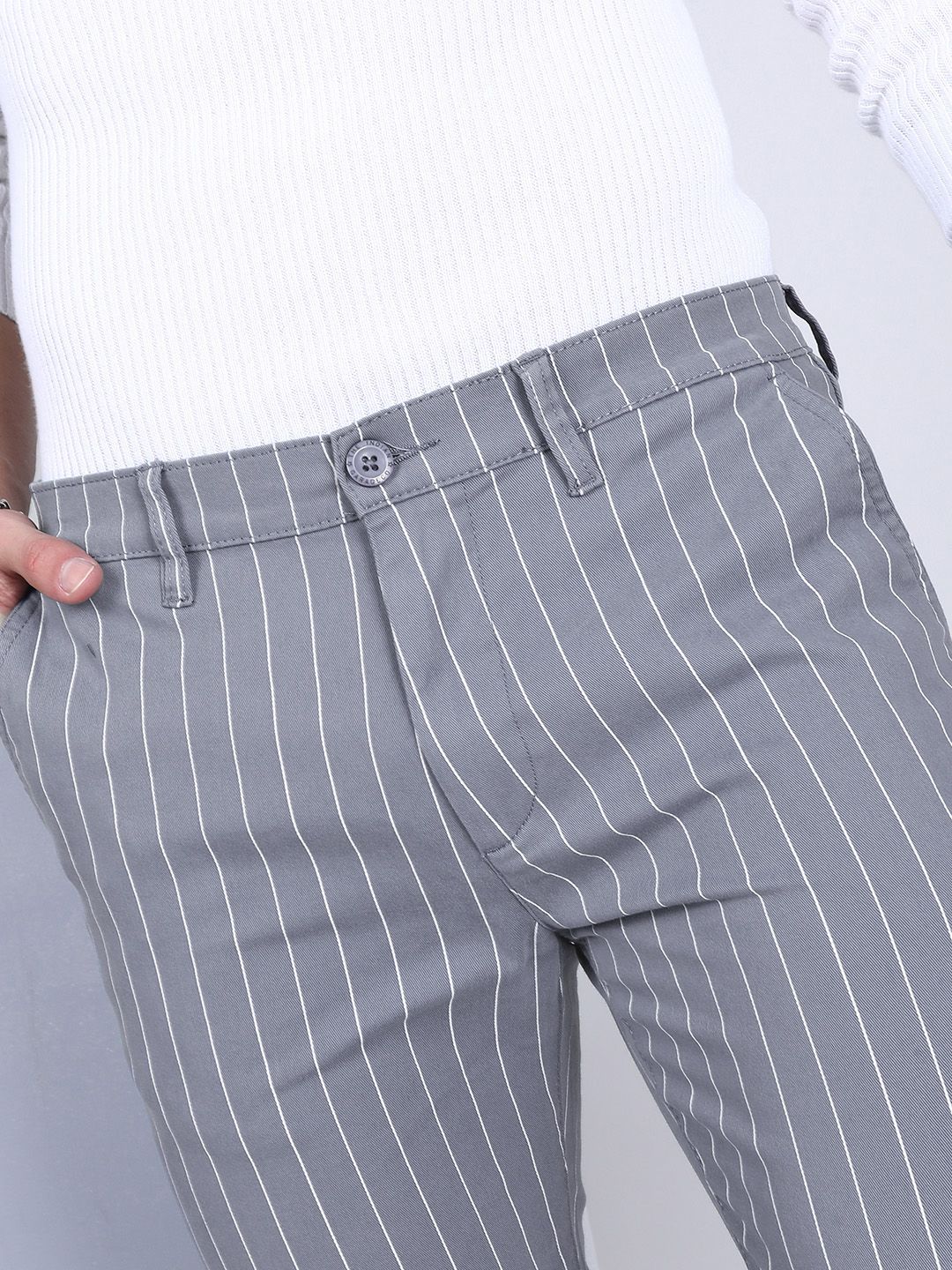 The Indian Garage Co Men Blue & White Slim Fit Striped Regular Trousers