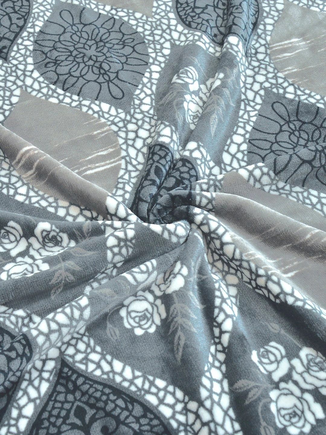 Moda Rapido X KLOTTHE Floral 300 TC Woolen Single Bedsheet with 1 Pillow Cover-225X150 cm