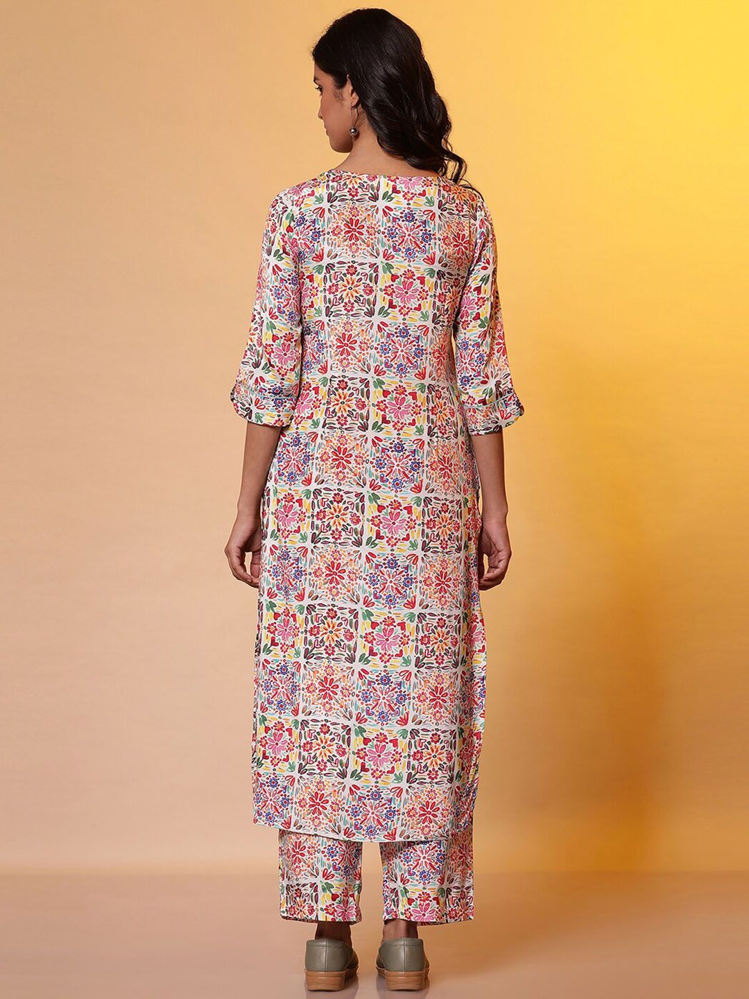 AURELIA  V-Neck Neck Three-quarter Floral Printed Kurta