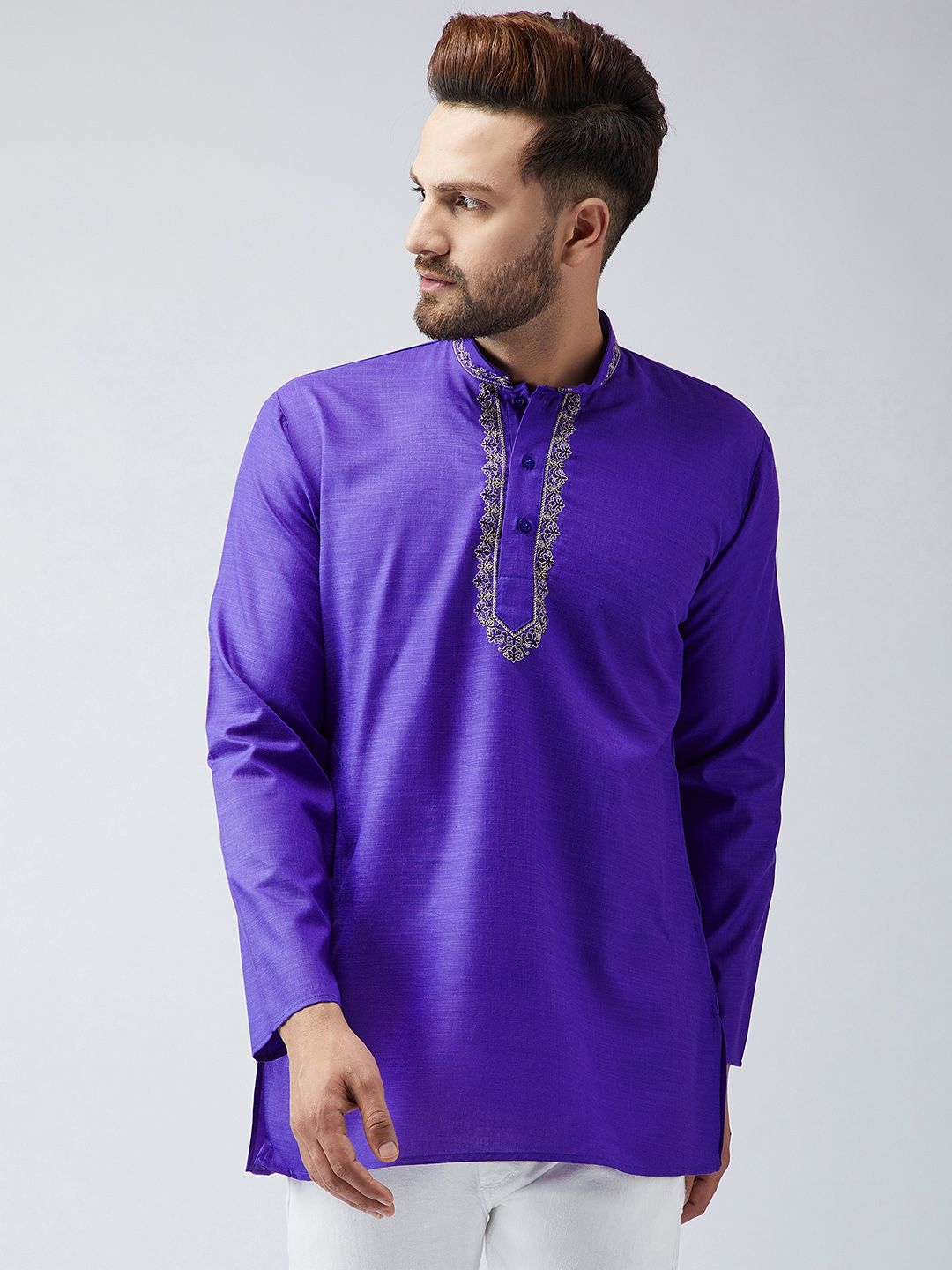 SOJANYA Men Purple Embroidered Short Kurta