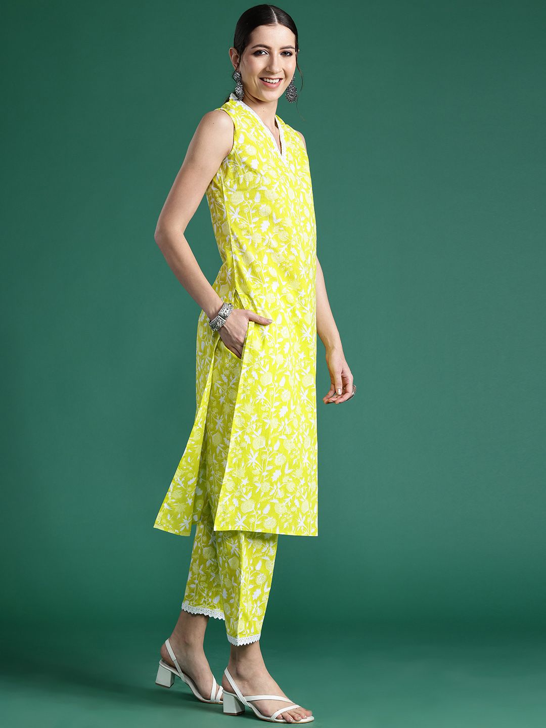 Indo Era Floral Printed Pure Cotton Kurta with Trousers
