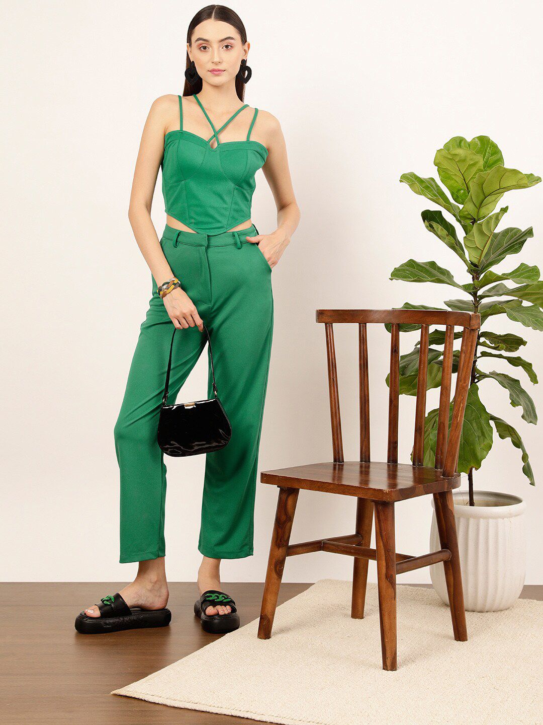 STREET 9 Green Shoulder Straps Regular Crop Top