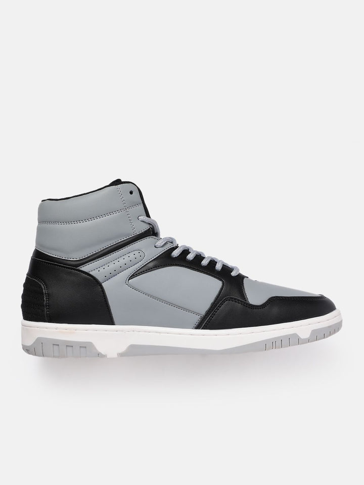 HRX by Hrithik Roshan Men Club Culture Sneakers