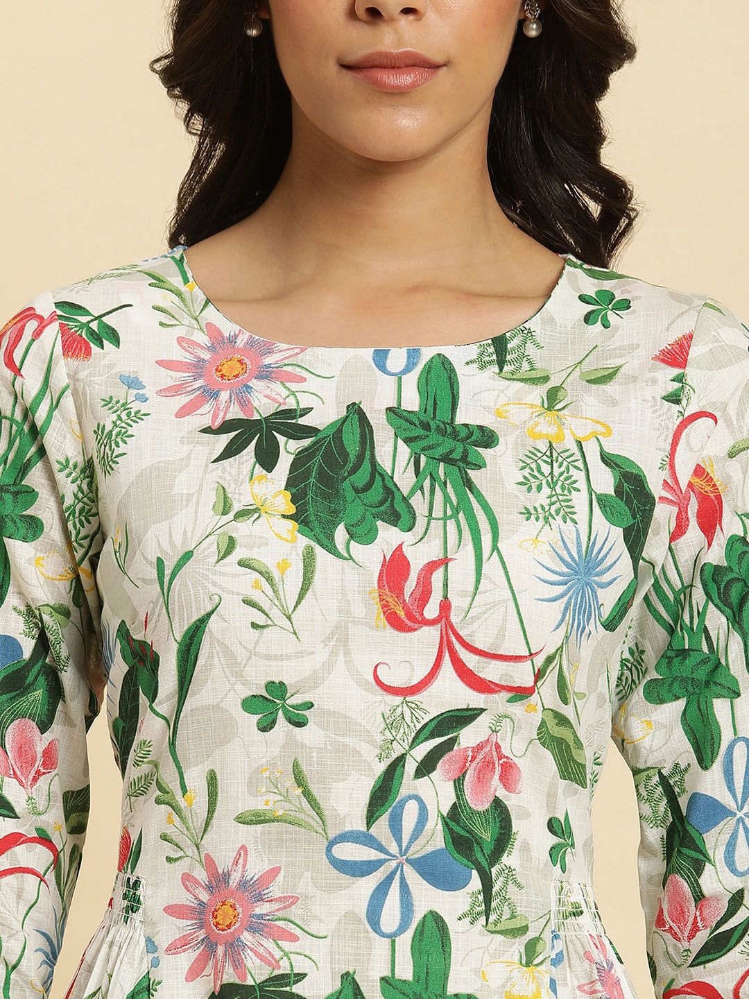 W Floral Printed Regular Pure Cotton Kurta With Trousers