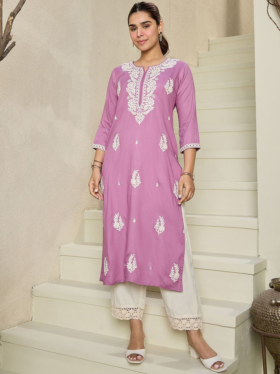 Indo Era Floral Embroidered Thread Work Straight Kurta