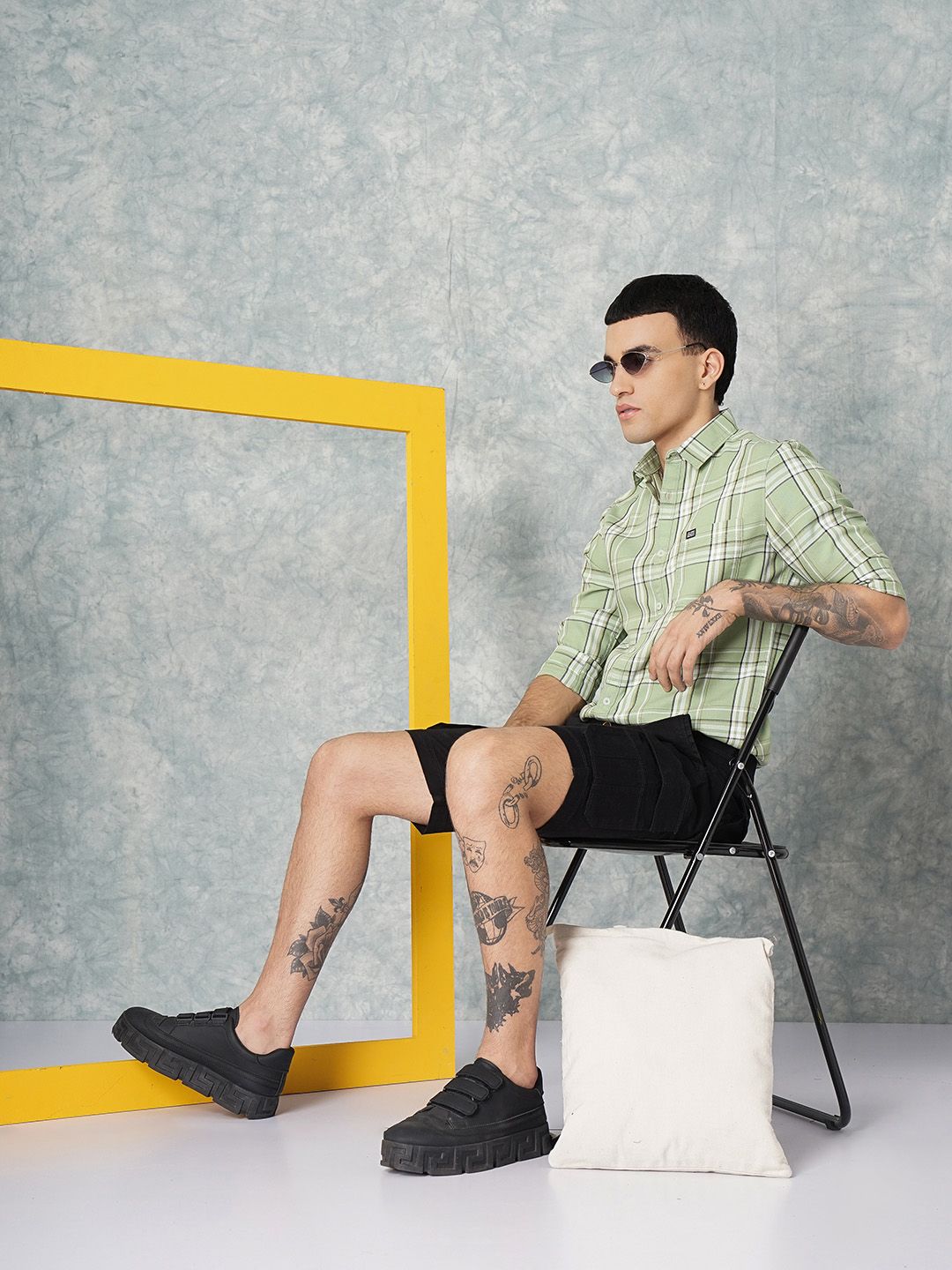 The Indian Garage Co Men Regular Fit Checked Casual Shirt