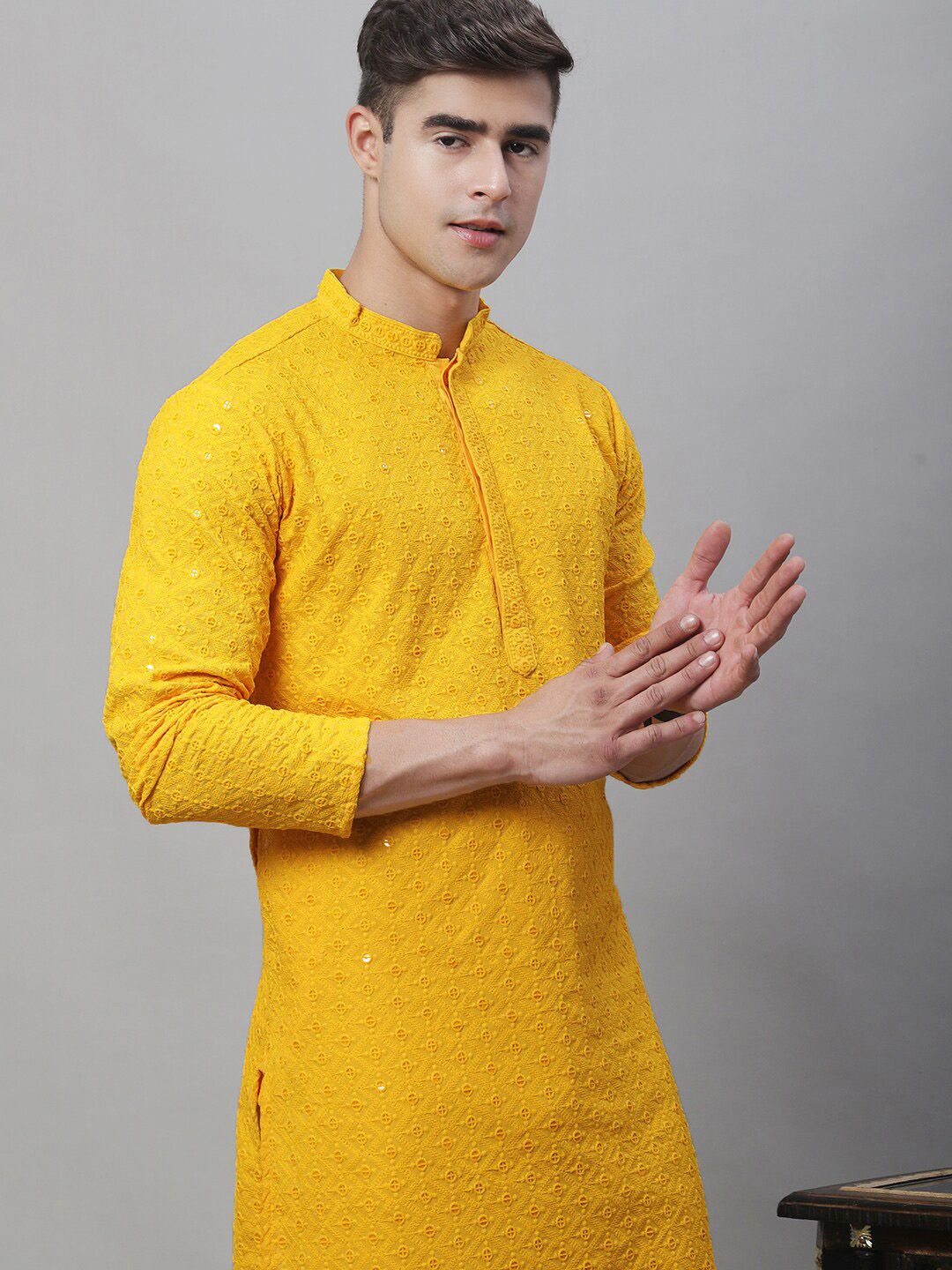 SOJANYA Lelaki Sulam Kurta Kapas Tulen Biasa dengan Churidar