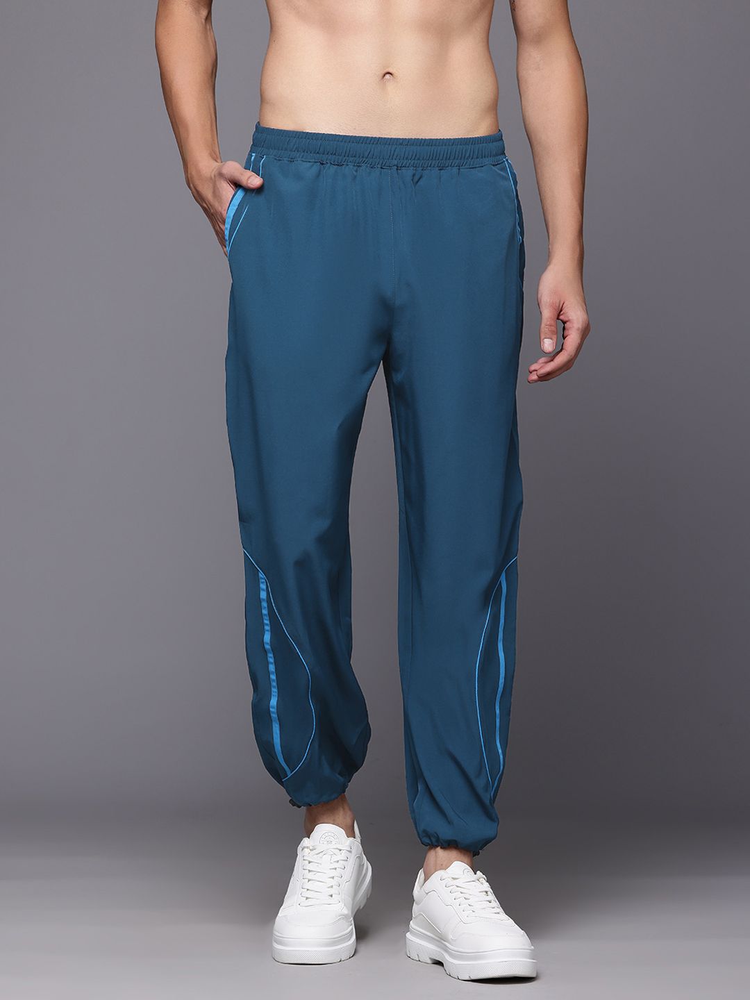HRX by Hrithik Roshan Men Paneled Rapid-Dry Sports Joggers