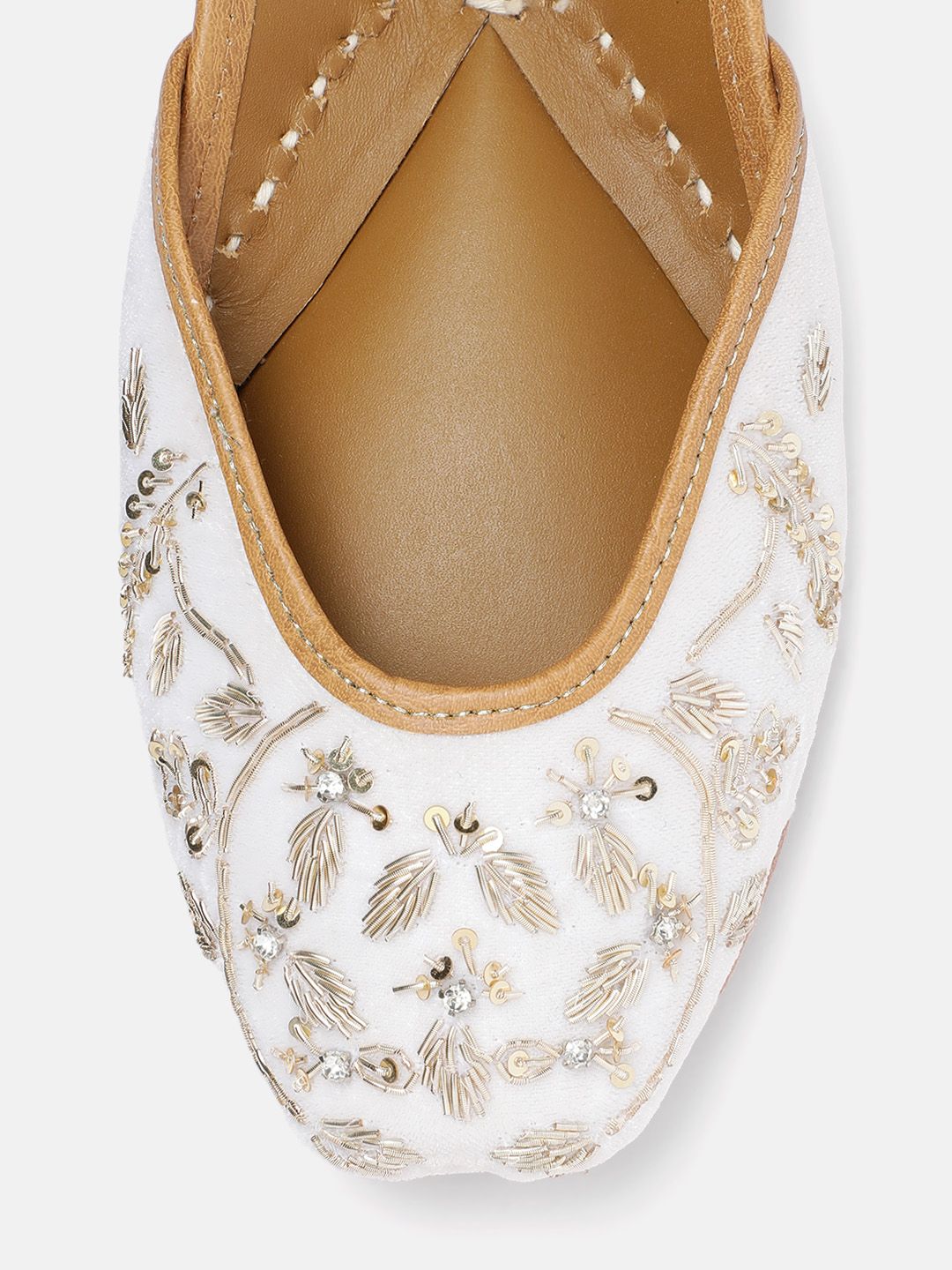 House of Pataudi Women Ethnic Embellished Mojaris