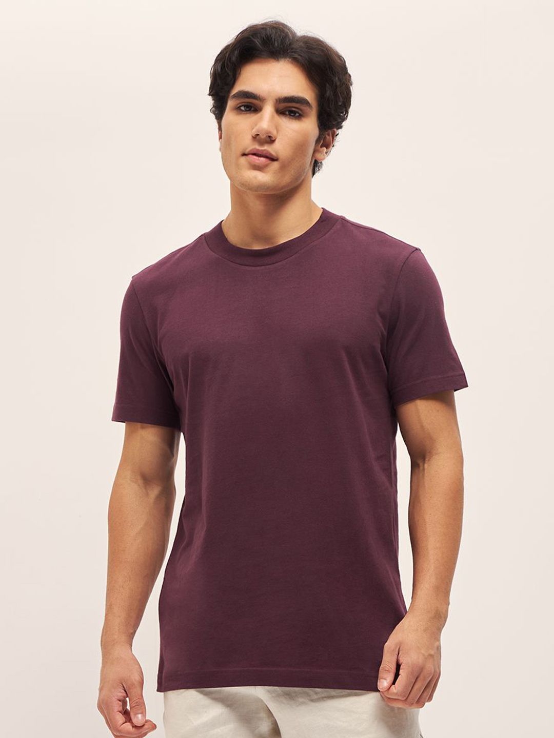 THE BEAR HOUSE Men Solid Crew Neck Pure Cotton T-Shirt