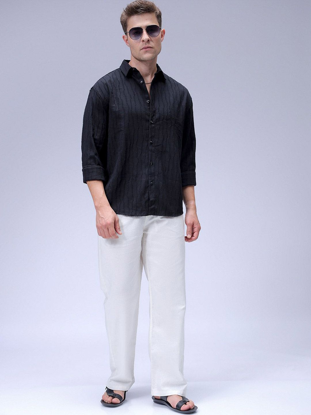 The Indian Garage Co Men Relaxed Fit Dobby Textured Resortwear Shirt