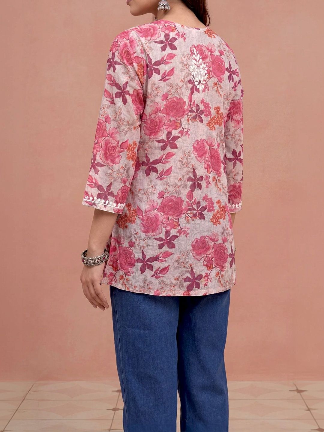 Rumah Wanita Chikankari Floral Printed Chikankari Floral Kurta