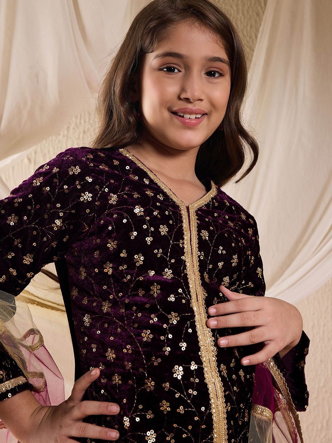 pspeaches Girls Floral Embroidered Velvet Kurta with Dhoti Pants & Dupatta