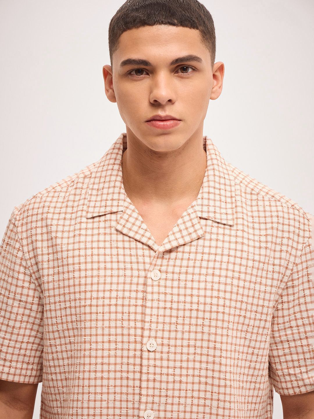 THE BEAR HOUSE Men Micro Checks Pure Cotton Casual Shirt