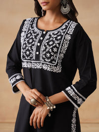 House of Chikankari Women Black Regular Pure Cotton Kurta dengan Set Seluar