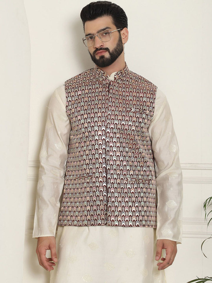 SOJANYA LUXE Men Embroidered Mandarin Collar Nehru Jackets