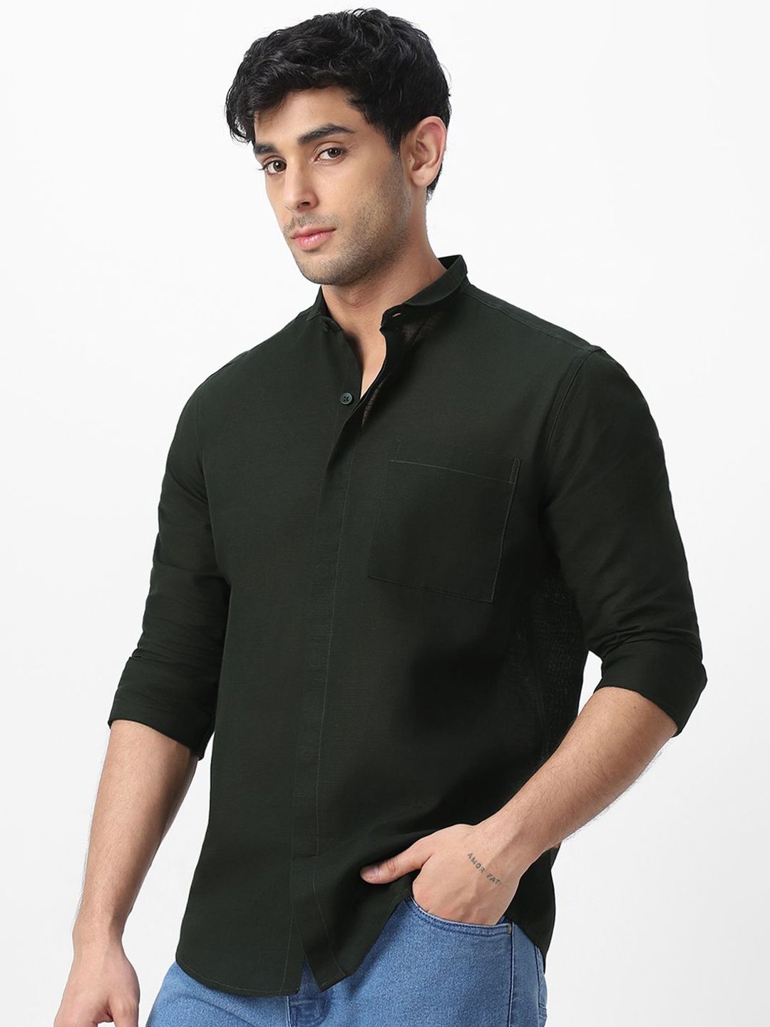 Urbano Fashion Men Club Collar Solid Cotton Casual Shirt