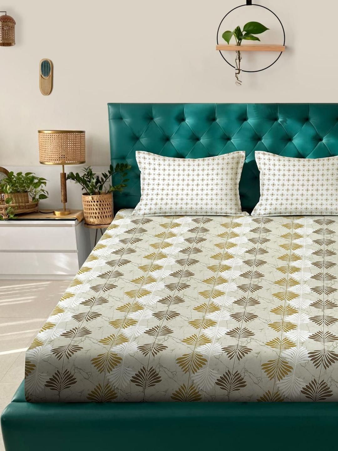 KLOTTHE Olive & White Floral Pure Cotton 400 TC Fitted Double King Bedsheet Set-2.5mX2.25m