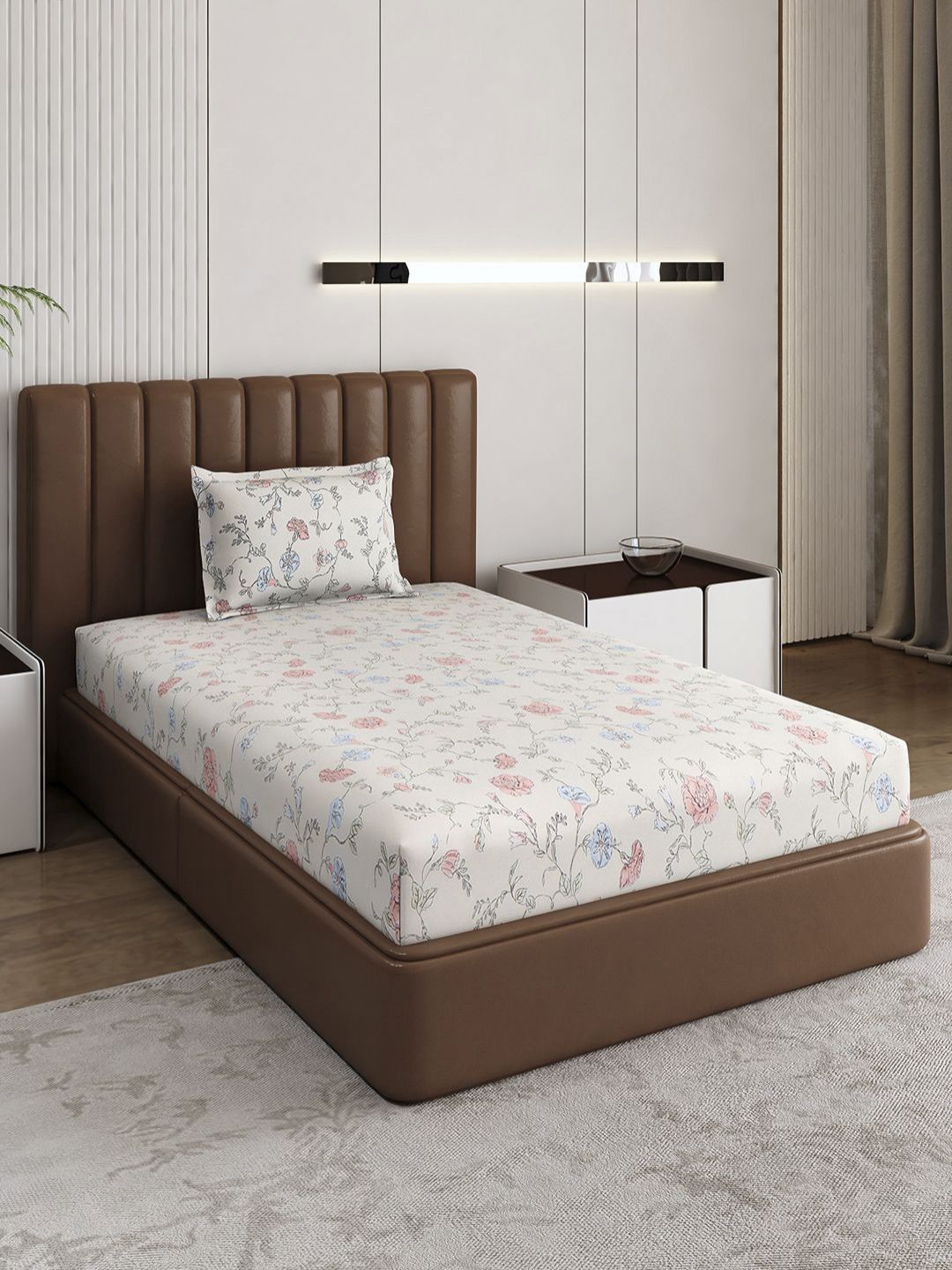 Monte Carlo Off White & Peach-Coloured Printed 120 TC Single Bedsheet Set 1.52 m x 2.30 m