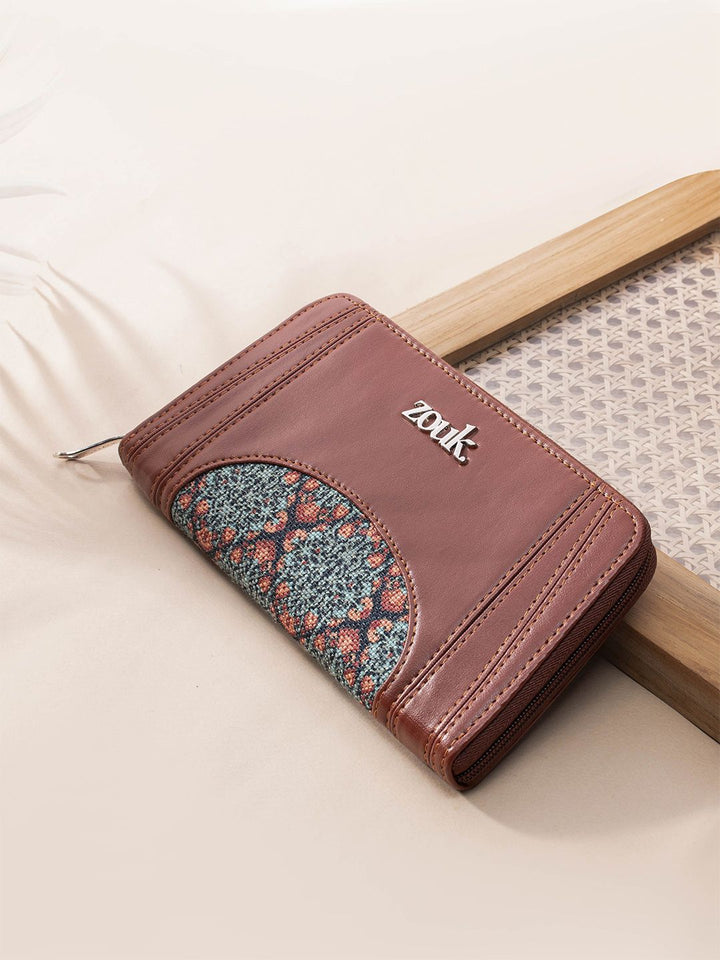 ZOUK Women Arika Zipper Wallet Kolkata Nouveau