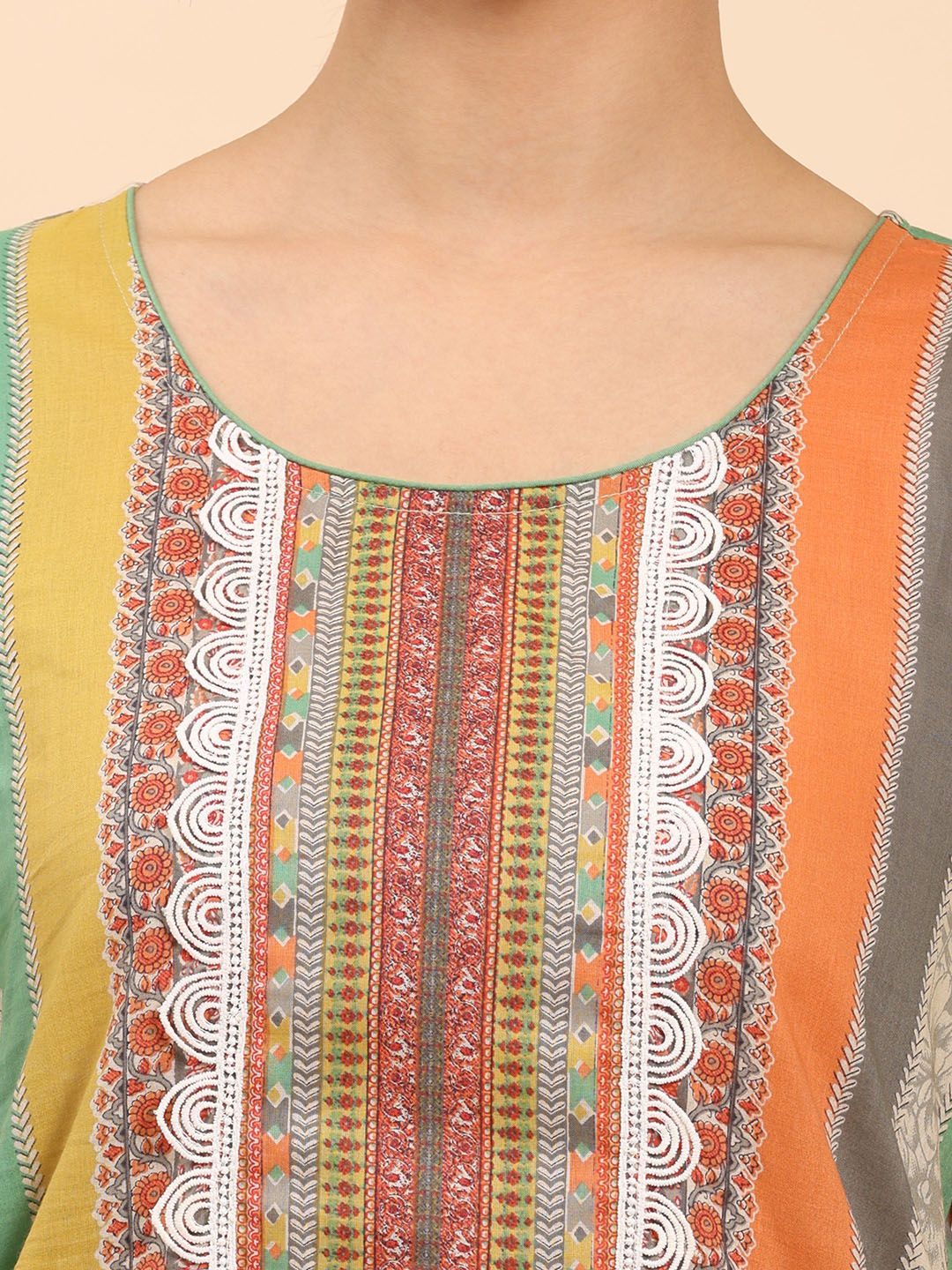 Kurta Labuci Bercetak Wanita Mamicha