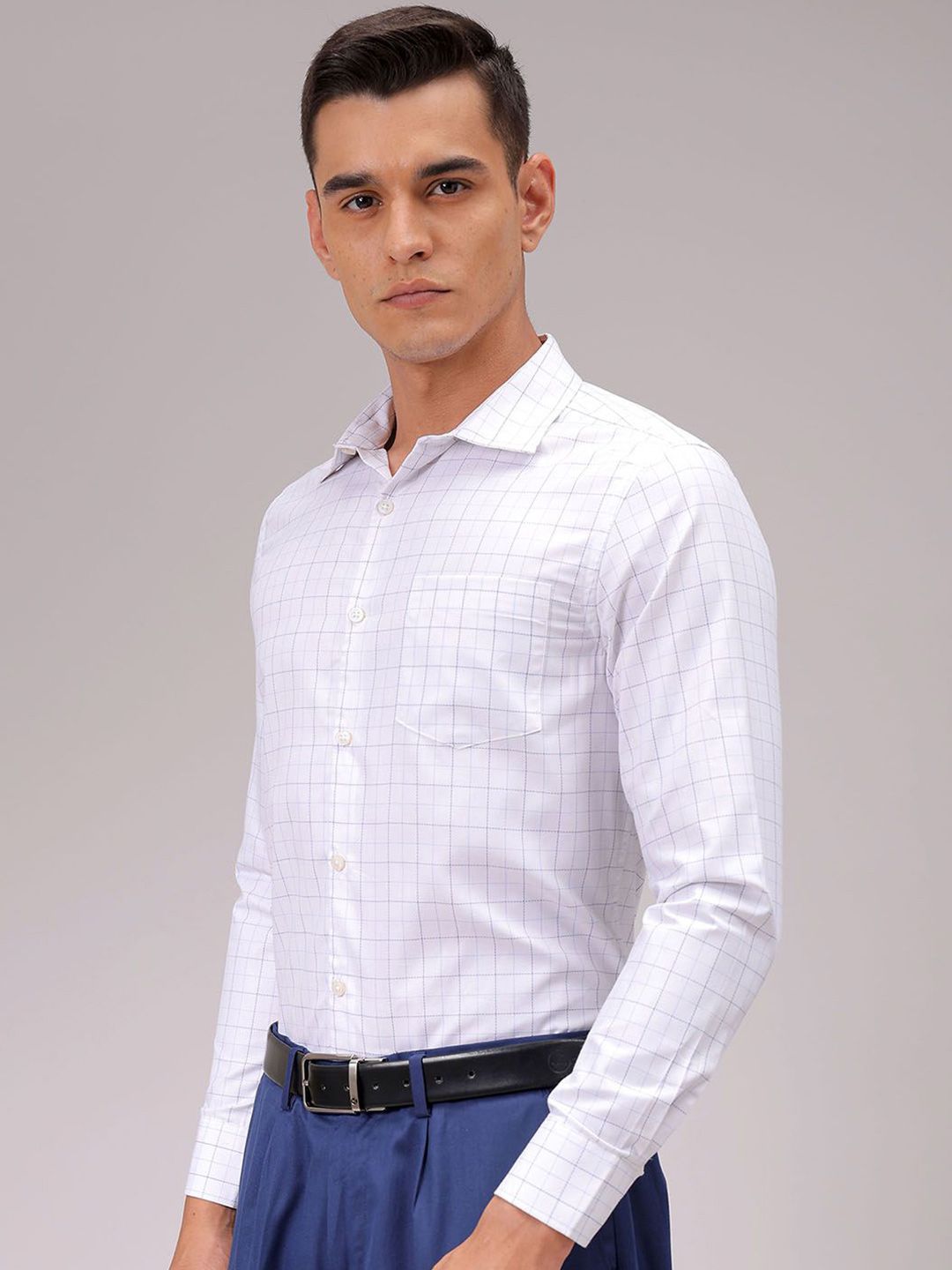 The Indian Garage Co. X Luxe Men Cutaway Collar Checked Slim Fit Formal Shirt