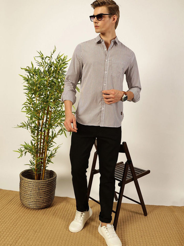 Thomas Scott Men Smart Spread Collar Vertical Striped Cotton Slim Fit Casual Shirt