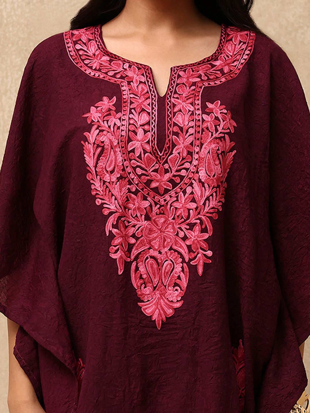 House of Chikankari Crafts Aari Embroidered Solid Women's Kaftan Set - Wine