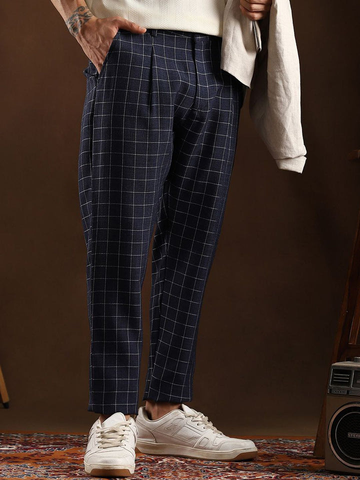 Campus Sutra Men Mid Rise Checked Relexed Fit RegularTrousers