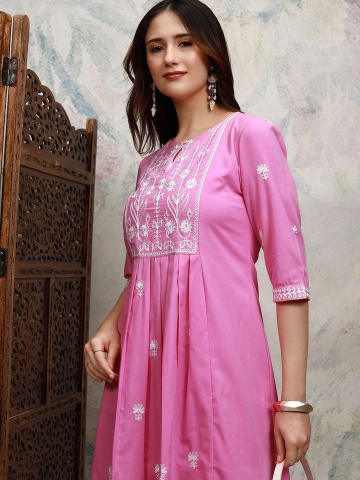 Vishudh Ethnic Motifs Embroidered Keyhole Neck Thread Work Cotton A-Line Kurta