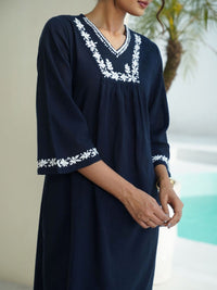 House of Chikankari Women 2 Pieces Regular Pure Cotton Kurta with Trousers Set