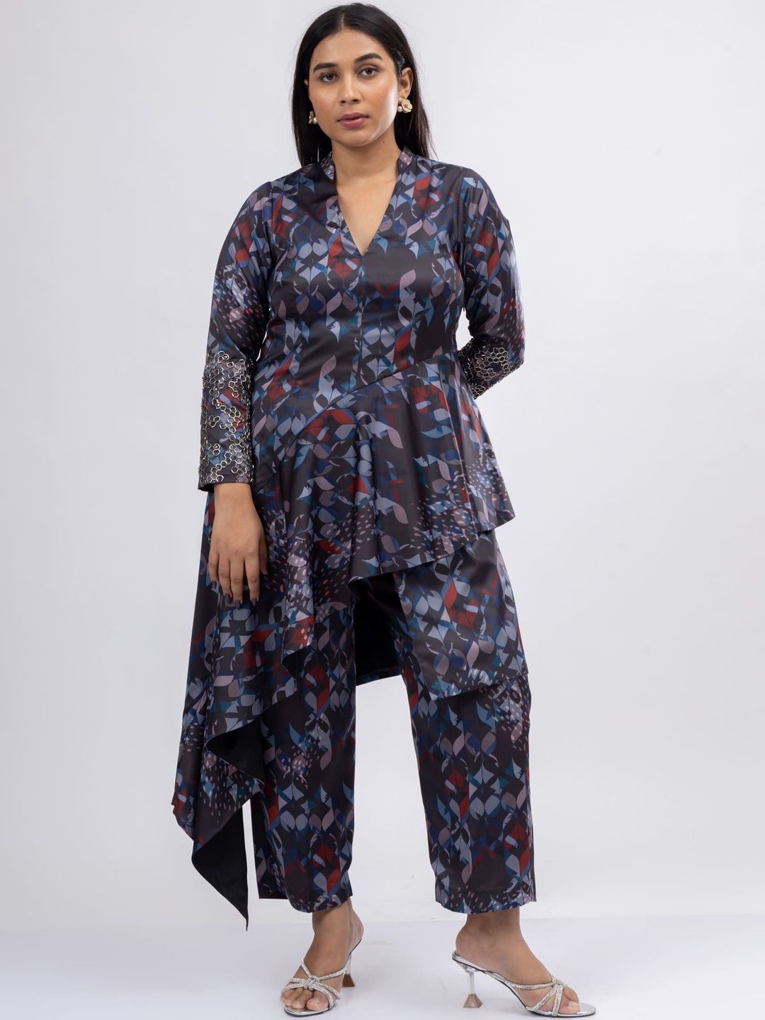 Mamicha Printed V-Neck Top & Trousers Co-Ords