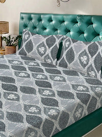 KLOTTHE Grey Geometric Printed Dilengkapi 300 TC Woolen Bedsheet King & 2 Sarung Bantal
