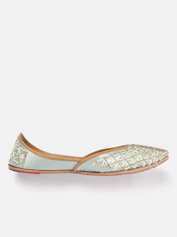 House of Pataudi Embellished Ethnic Mojaris