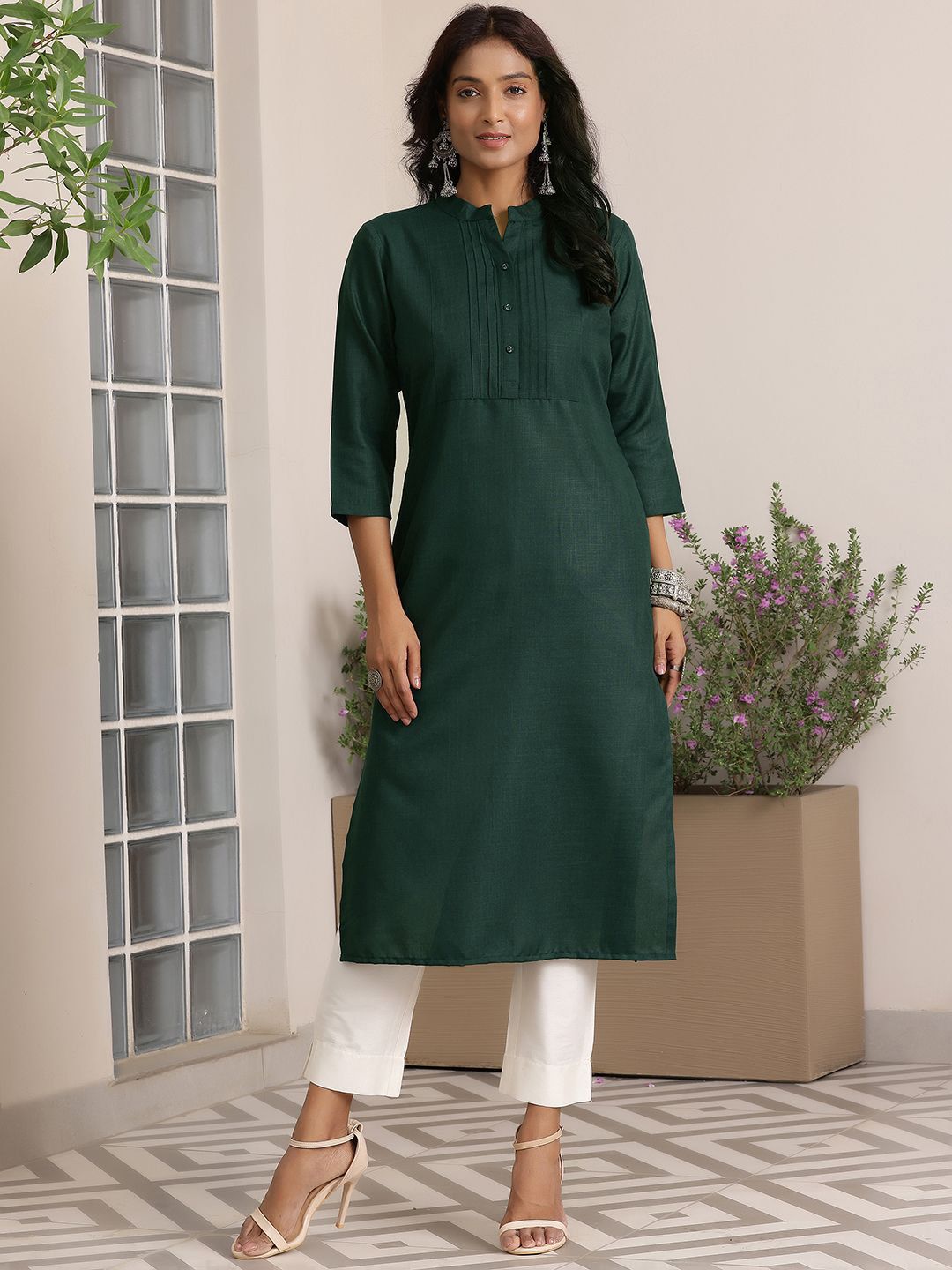 Libas Mandarin Collar Straight Kurta