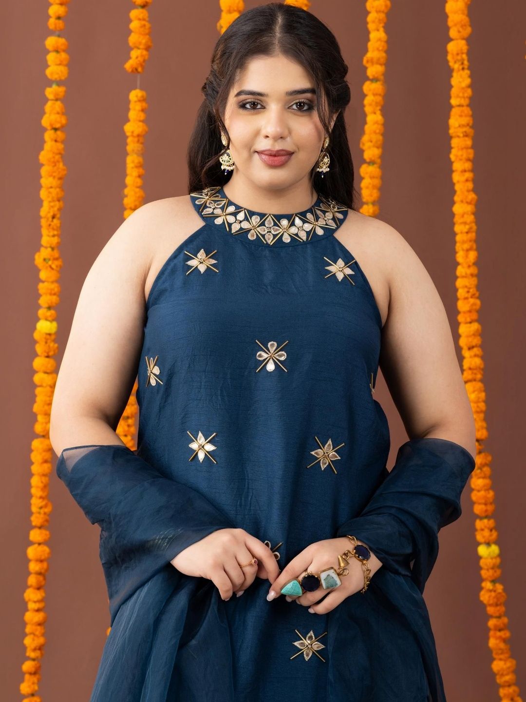 Mamicha Women Floral Embroidered Regular Kurta with Salwar & With Dupatta